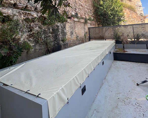 blurbs-bg-600x480px-cobertura-piscina-villa-algarvia